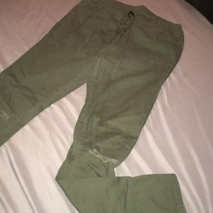 Green knee ripped jeans